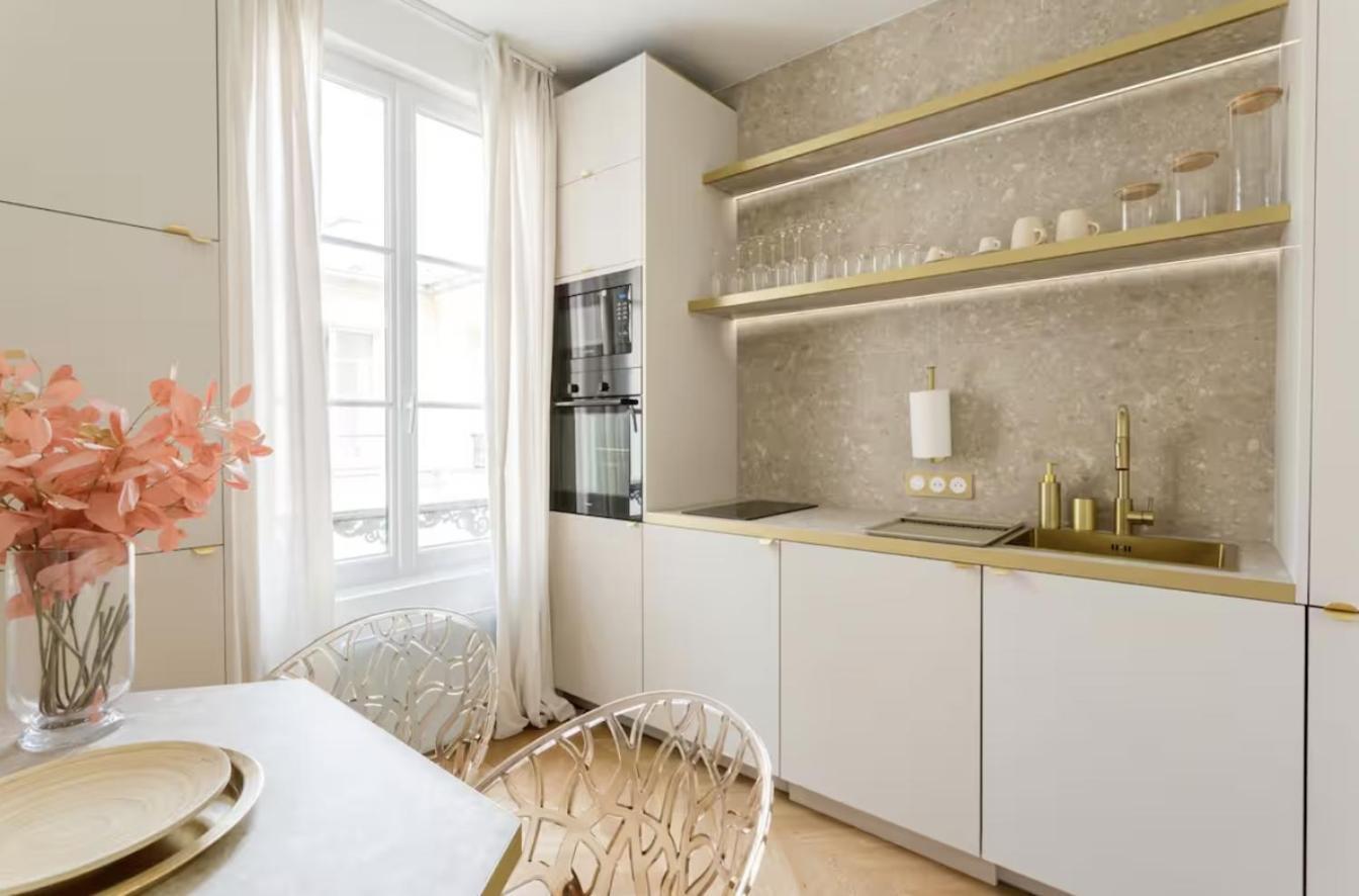 Aparthotel C4 - Eiffel Tower, In A Lively Neighborhood, 2p Paris